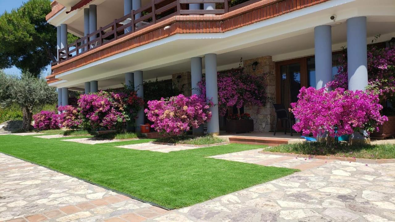Shëngjin Hotel Brifs מראה חיצוני תמונה