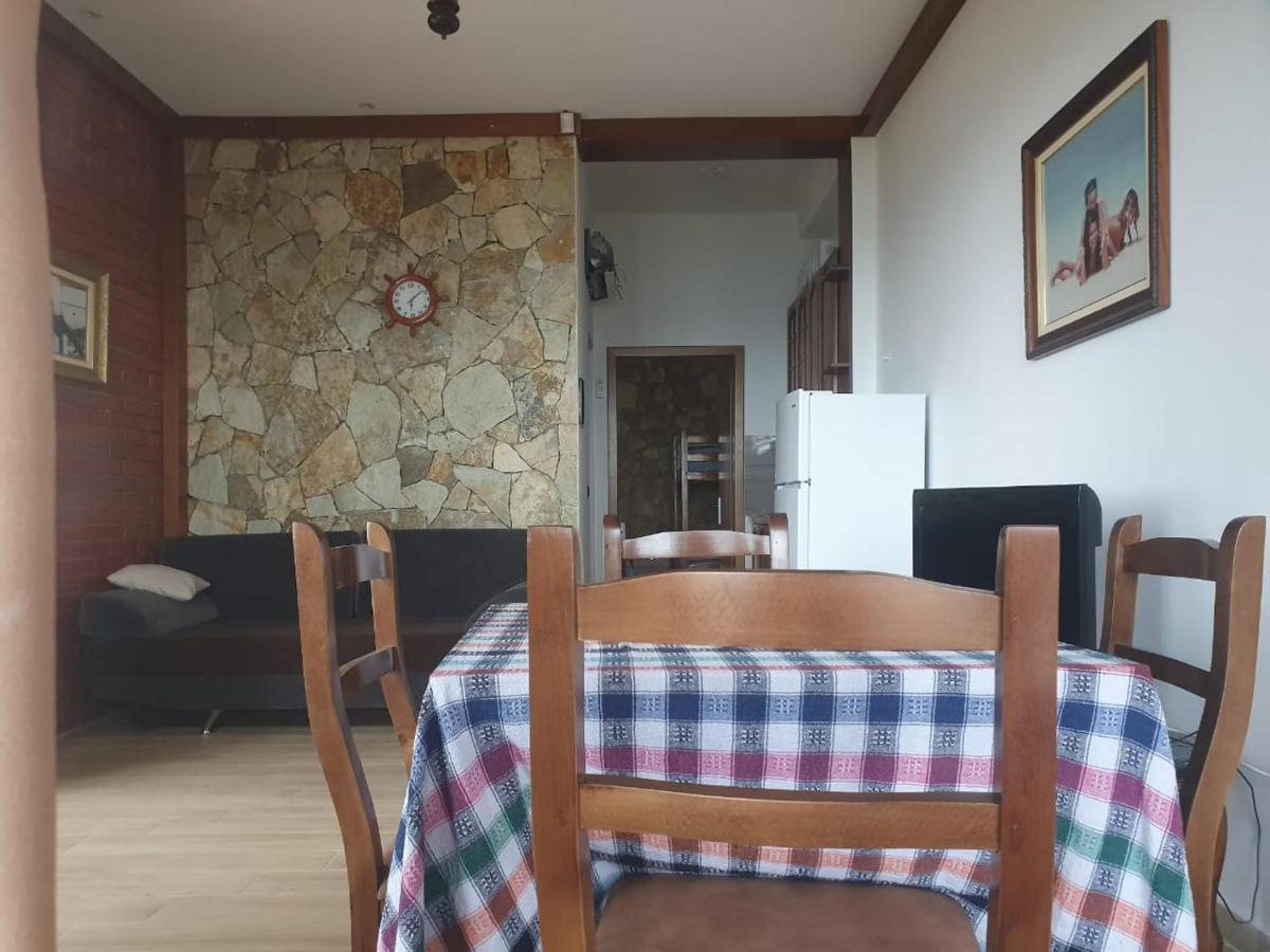Shëngjin Hotel Brifs מראה חיצוני תמונה