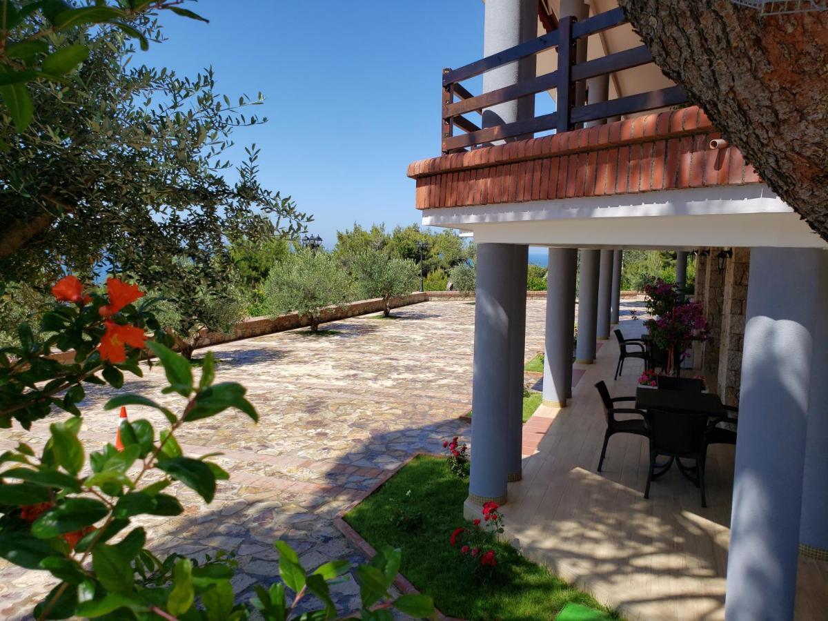 Shëngjin Hotel Brifs מראה חיצוני תמונה